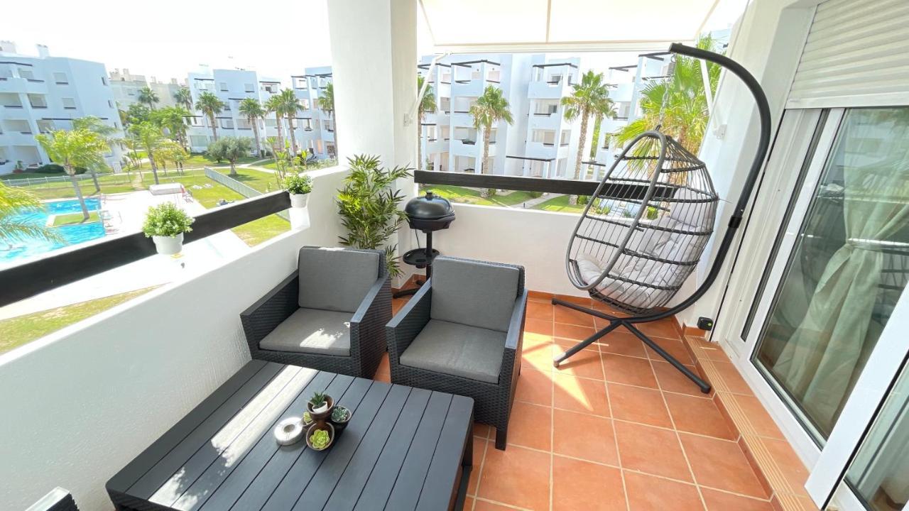 Apartamento En Resort De Golf Торе-Пачеко Екстериор снимка
