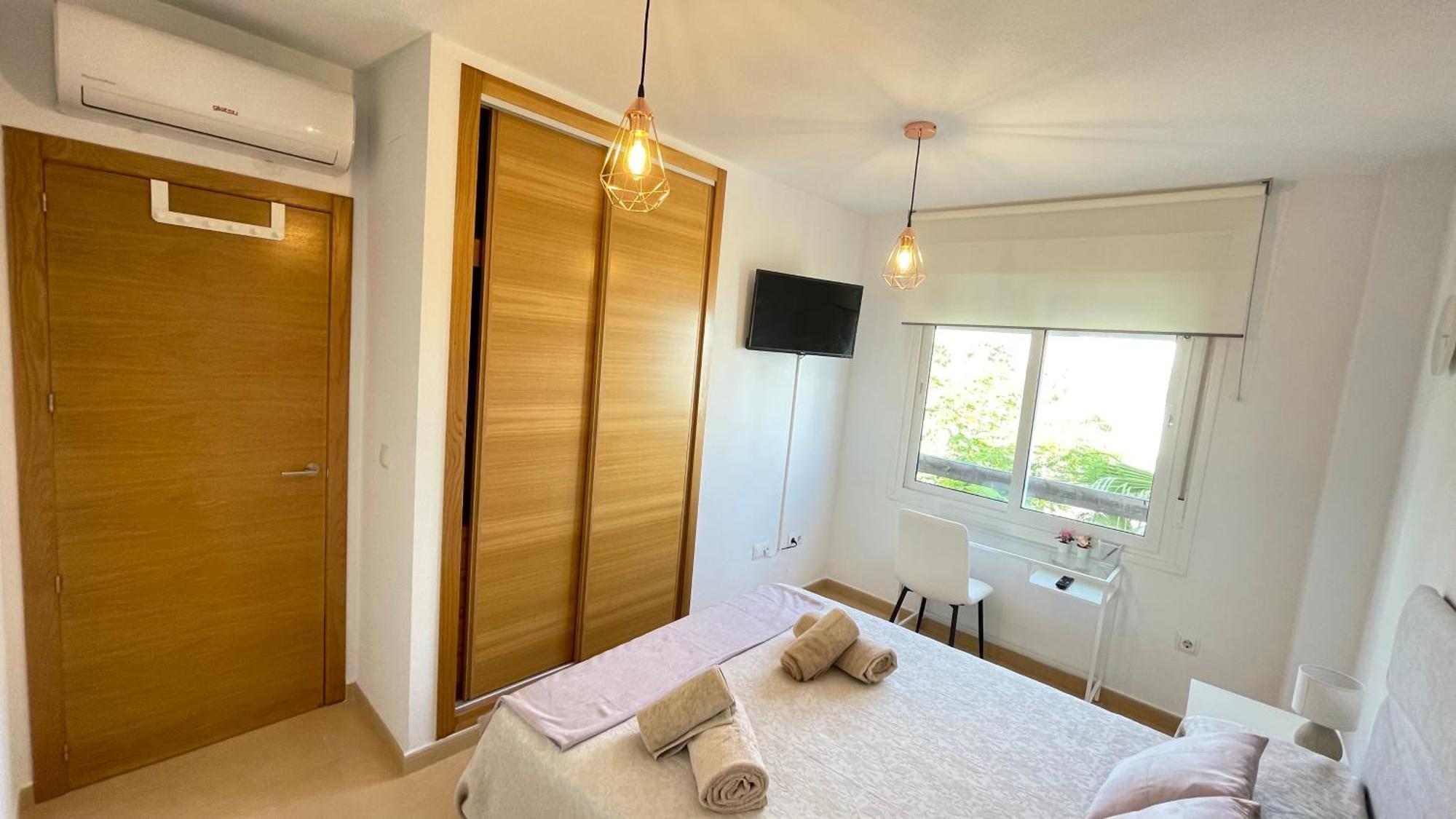Apartamento En Resort De Golf Торе-Пачеко Екстериор снимка